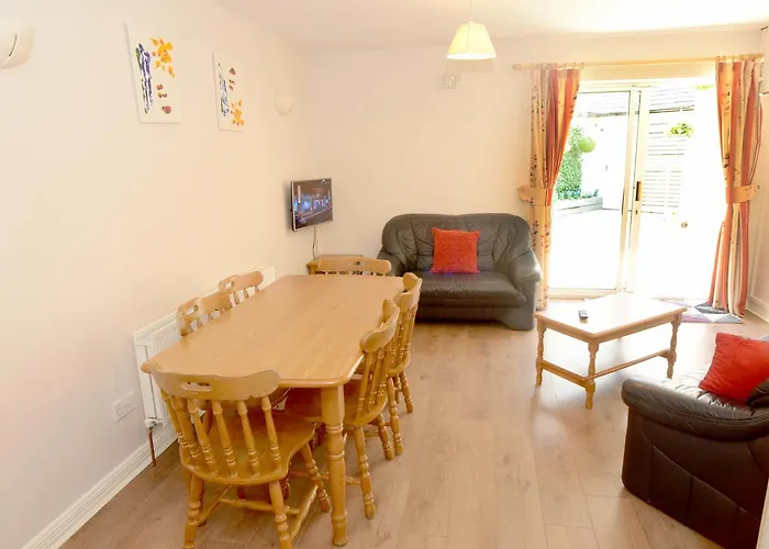 Apartment The Helm Westport